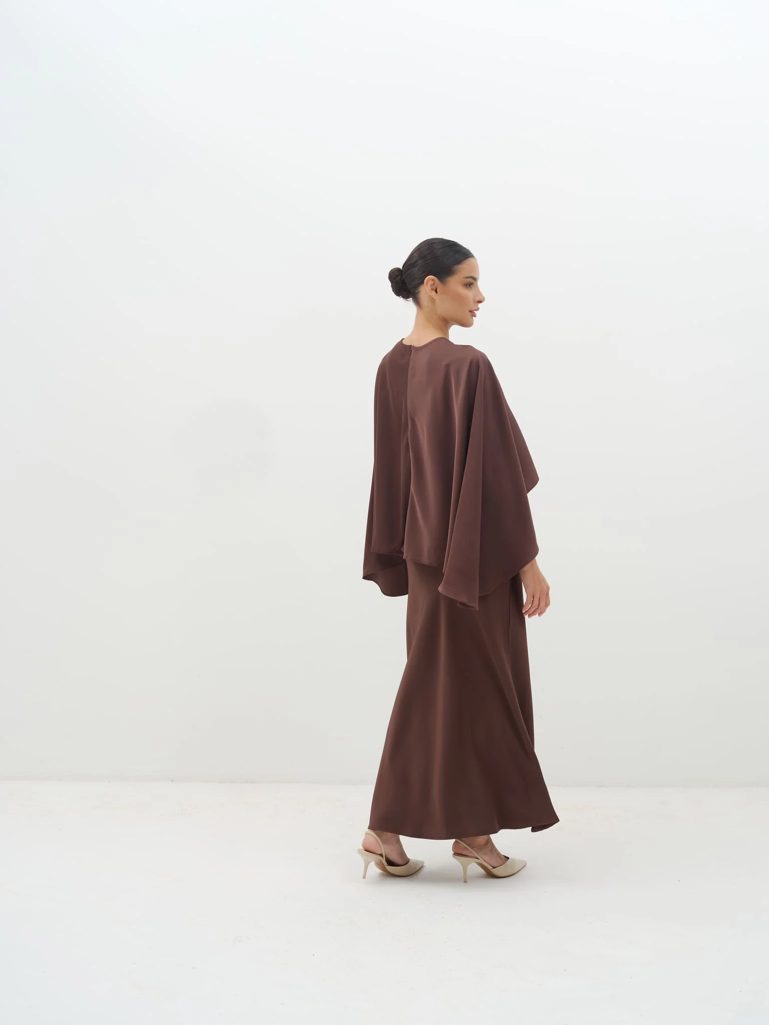 Elara Cape Top & Maxi Skirt Set - Image 5