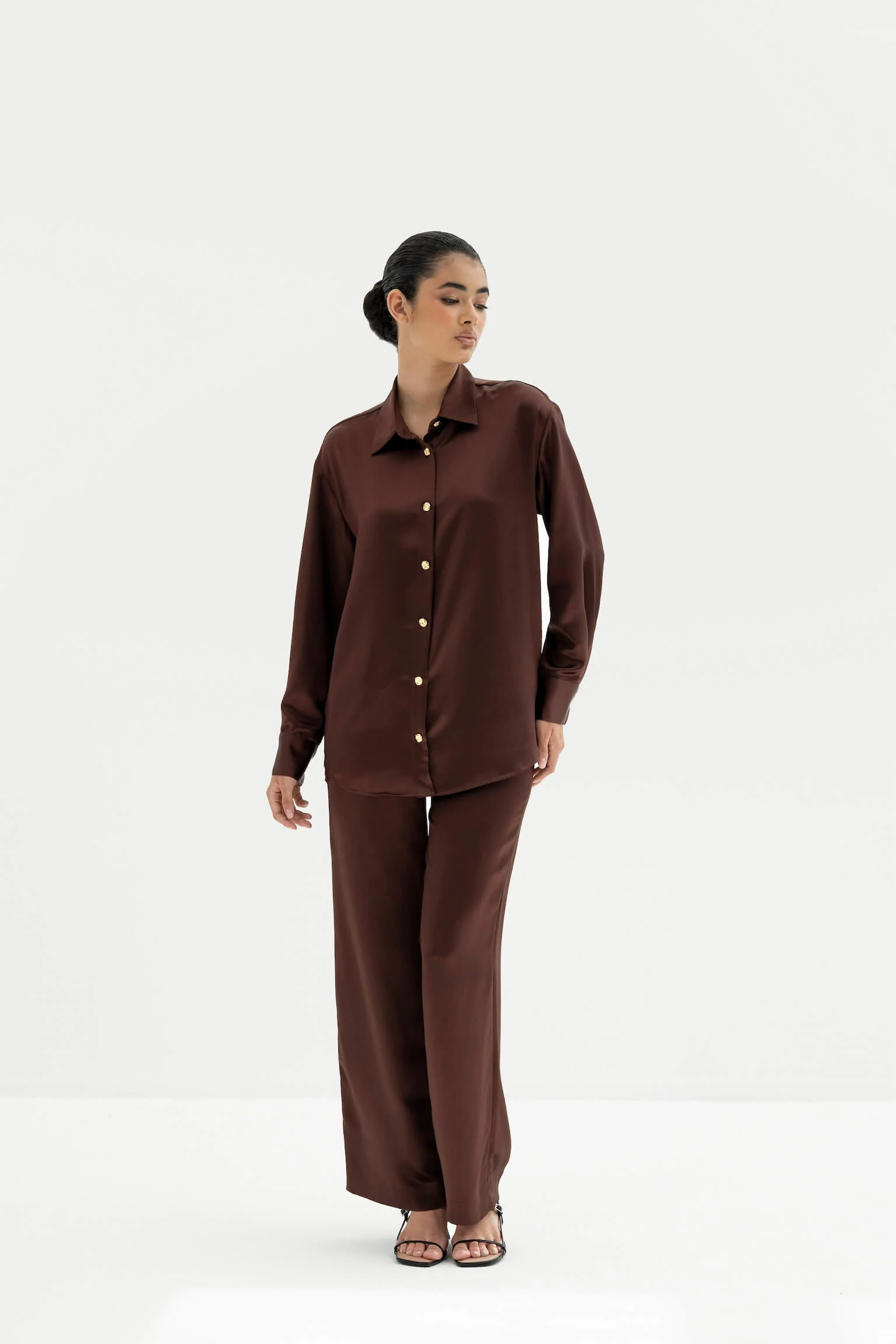 Roisin Shirt & Pants Set in Naia™ Satin - Image 5